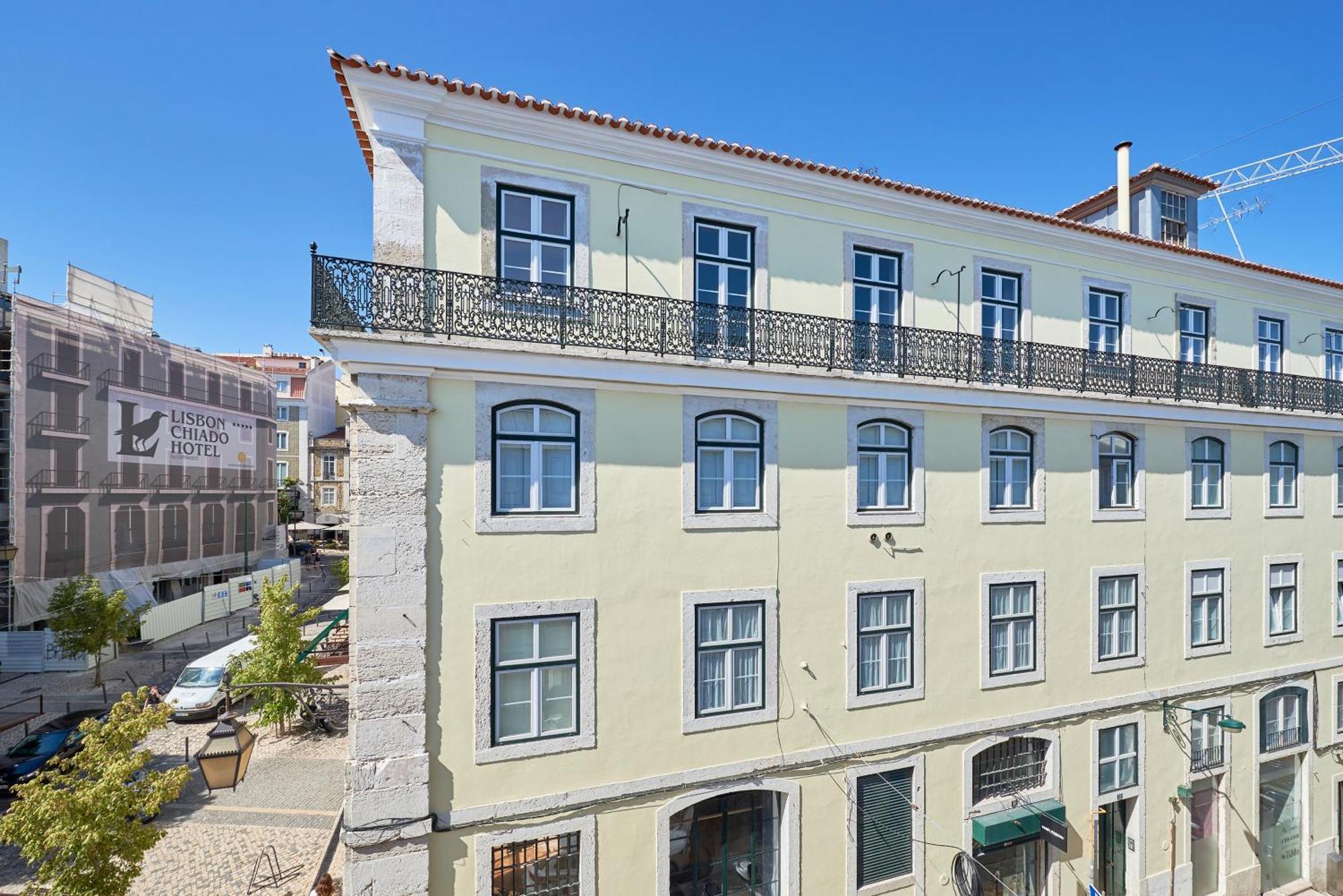 Casa Portuguesa Carmo Apartment Lisbon Exterior photo